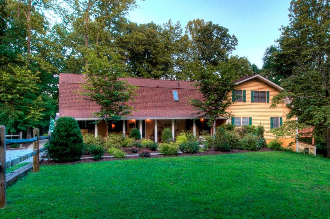 Mountain Top Lodge Dahlonega Exterior foto